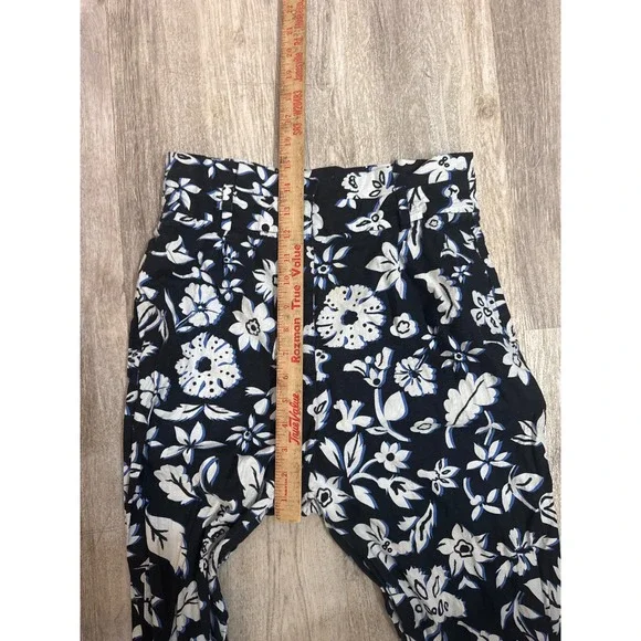 Zara Floral High Waisted Wide Leg Flare Pants Black White Blue Boho Size Medium - Picture 6 of 9